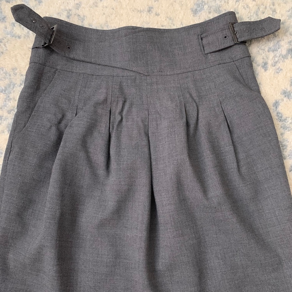 BCBGMaxazria gray wool skirt size 0